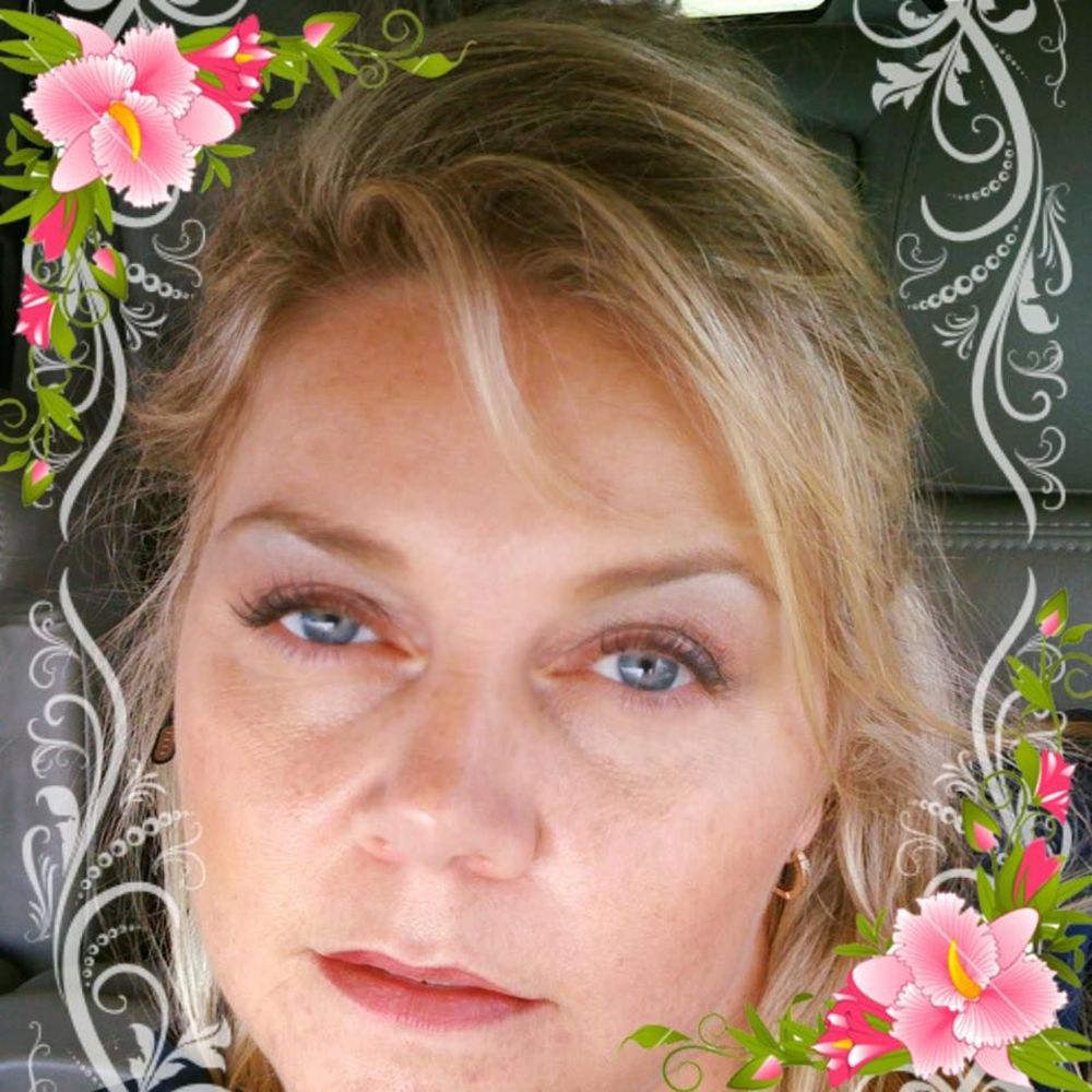 Meet your Posher, Stacy